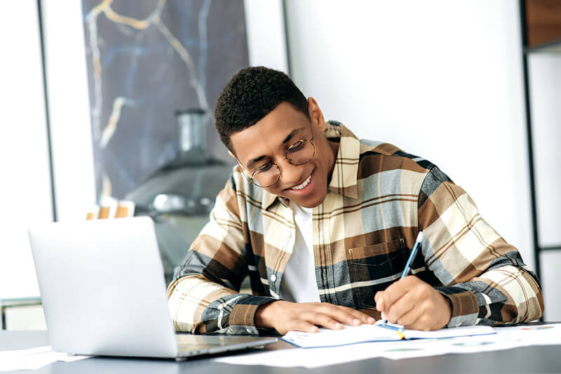 stidents writing